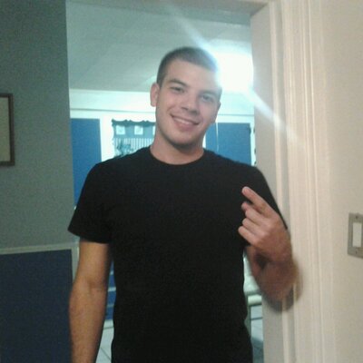 Profile Picture of Steven Molinari (@fukronc) on Twitter