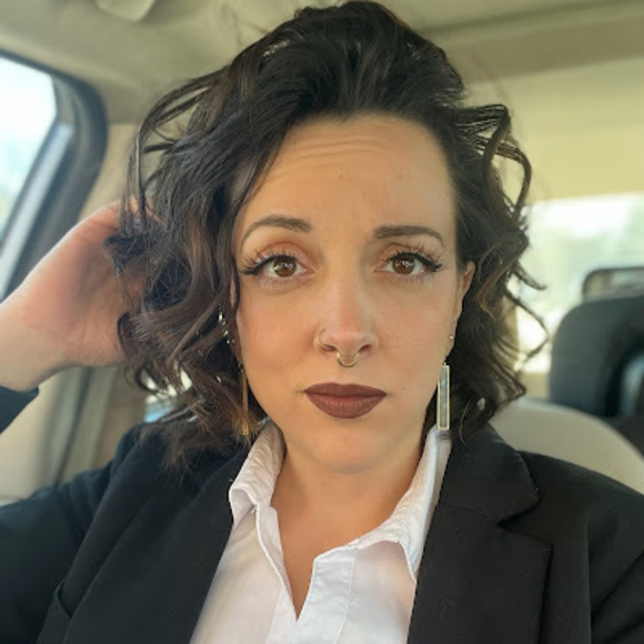 Profile Picture of Melinda Spagnolo (@melindaspagnolo) on Poshmark