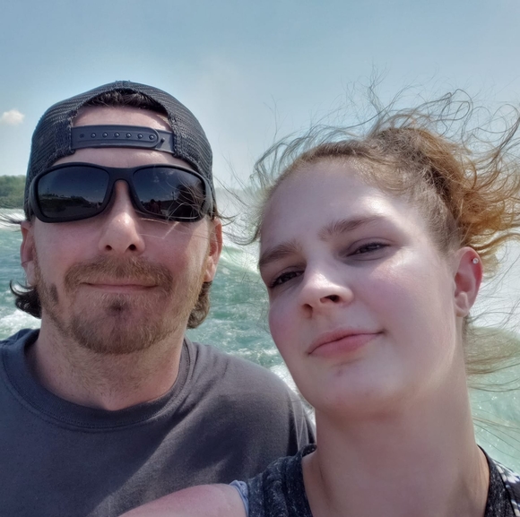 Profile Picture of Ashly Malwitz (@ashlymalwitz) on Poshmark