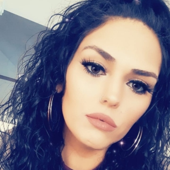 Profile Picture of Bryanna Manning (@roycesmom2021) on Poshmark