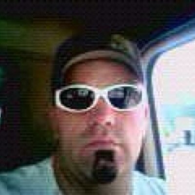 Profile Picture of Justin McCarter (@treversdad) on Twitter