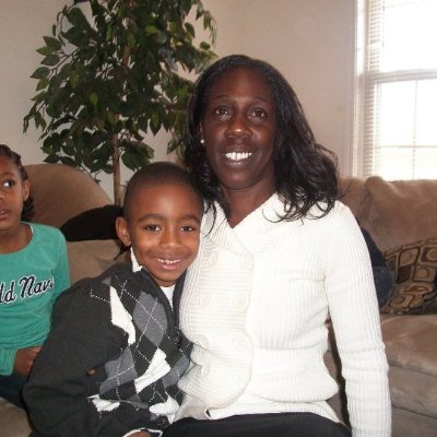 Profile Picture of Stephanie L Enoch (@StephanieLEnoc1) on Twitter