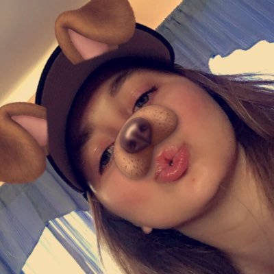 Profile Picture of Kiley 🌹 (@Kiley_Robin_) on Twitter