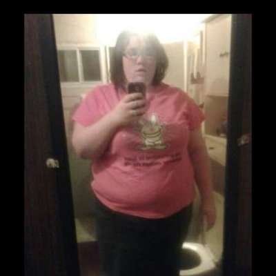 Profile Picture of Ariel Johnston (@arielj1995) on Twitter
