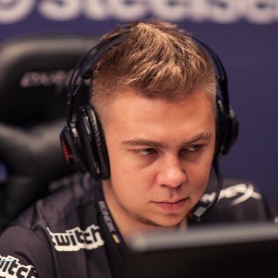 Profile Picture of Vladyslav N. (@bondik_csgo) on Twitter