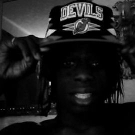 Profile Picture of Eric Whitlow (@datboywhit55) on Twitter