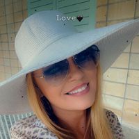 Profile Picture of Mandy McCune (@mandymccune) on Tiktok