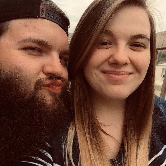 Destiney Freyre - Poshmark Profile Picture of Destiney Freyre (@destfrey22) on Poshmark