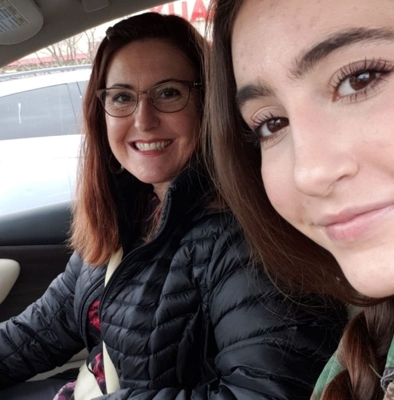 Profile Picture of Kara Webb (@karalynwebb) on Poshmark