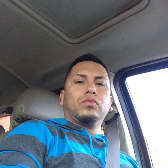 Profile Picture of Suarez Carlos (@peluchin999) on Poshmark