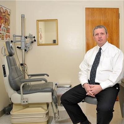 Profile Picture of Dr. Rado Toshkoff (@DrToshkoff) on Twitter