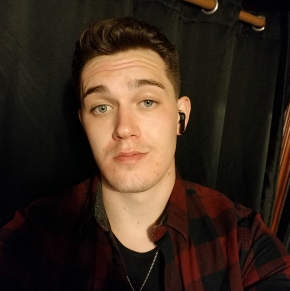 Profile Picture of Ben Bagala (@cblock707) on Poshmark