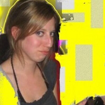 Profile Picture of LABBE Caroline (@Calabbe) on Twitter