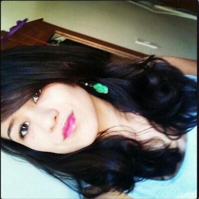 Profile Picture of Ana Begonia Aponte (@anabegonia) on Twitter