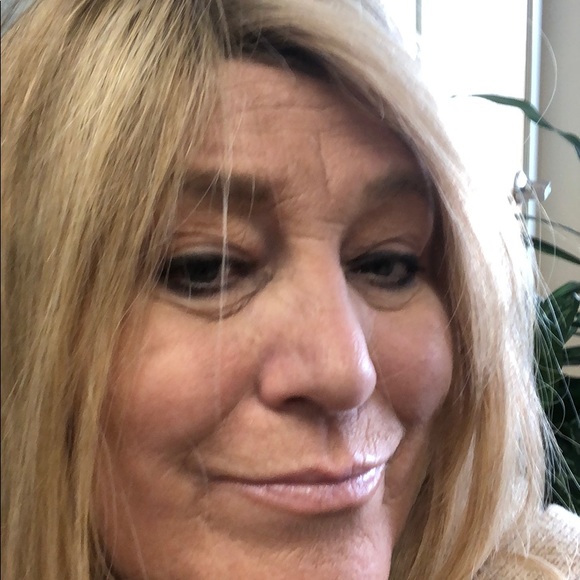 Profile Picture of Kathleem Treppa (@kattreppa) on Poshmark