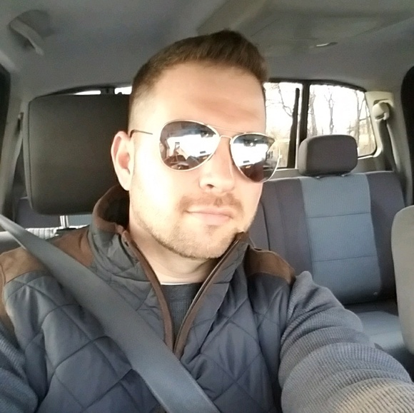 Profile Picture of Jeremy Walker (@ajaydad2) on Poshmark