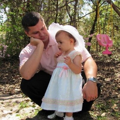 Profile Picture of Chicks Dig The Long Ball (@Pizza_John) on Twitter