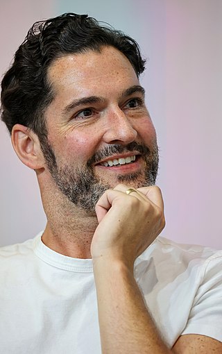 Profile Picture of Tom Ellis (actor)on Wikipedia