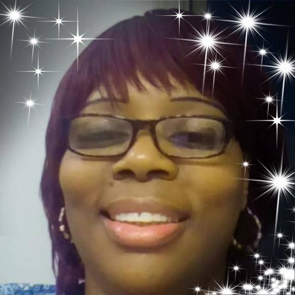 Profile Picture of Dethera Pitts-simmons (@d27852) on Poshmark