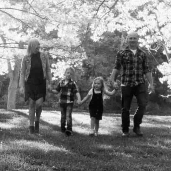 Profile Picture of Jeff Osborn (@jeffo33) on Poshmark