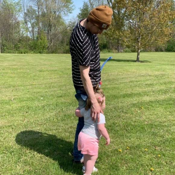 Profile Picture of Dylan Barlow (@dylanbarlow181) on Poshmark