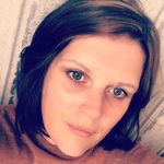 Profile Picture of Andrea Lloyd (@34_buttons) on Instagram