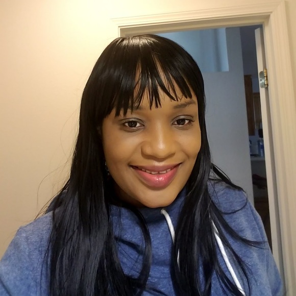 Profile Picture of Okafor Mary (@okaformary) on Poshmark