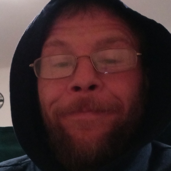 Profile Picture of Martin Bailey (@mebeirish) on Poshmark