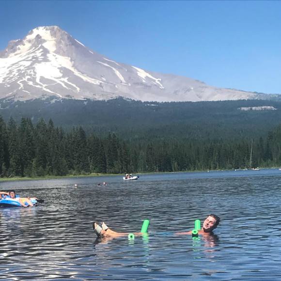 Profile Picture of Michael Vasconi (@vasconi25) on Poshmark