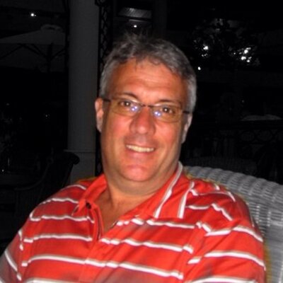 Profile Picture of Robert Comtois (@bobcomtois) on Twitter