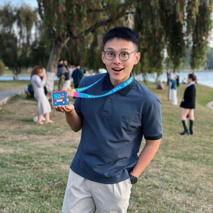 Profile Picture of eugenevotri (@eugenevotri) on Tiktok
