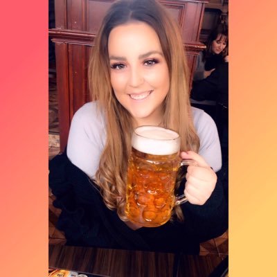 Profile Picture of Beth Dougherty  🙊 (@bethdougherty95) on Twitter