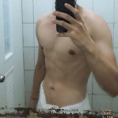 Profile Picture of Carlos_Dent (@Darren02968712) on Twitter