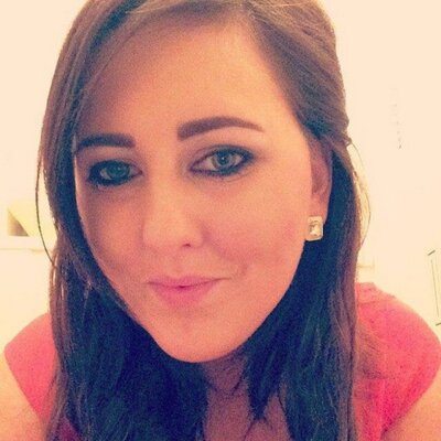 Profile Picture of Lauren Beggs (@lauren1512) on Twitter