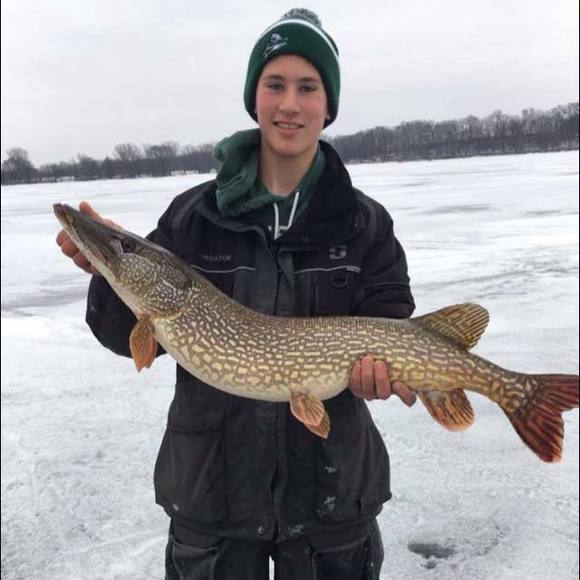 Profile Picture of Cade Kletschka (@cadekletschka) on Poshmark
