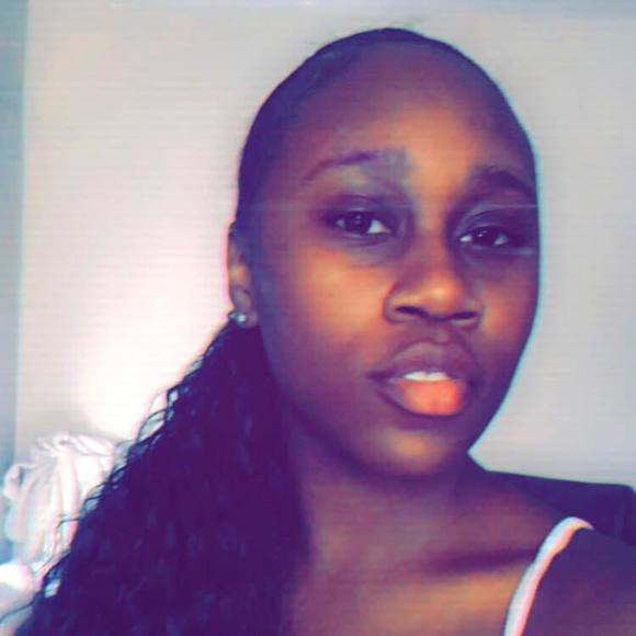 Profile Picture of Kiana Baisley (@eurotristic) on Poshmark
