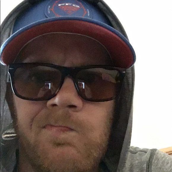 Profile Picture of Michael Kish (@mkishphoto) on Poshmark