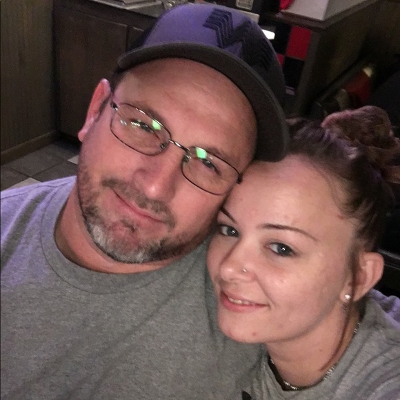 Profile Picture of Jessjessica Ammons (@jessicanjason6) on Poshmark