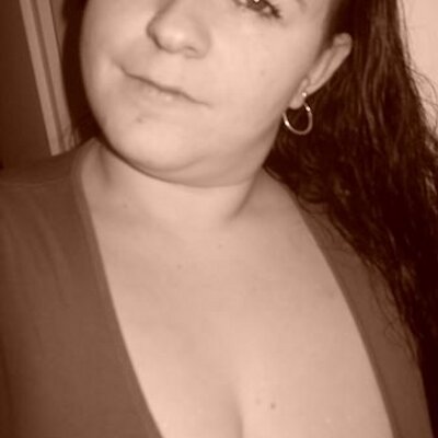 Profile Picture of Carla Larsen (@carlalarsen123) on Twitter