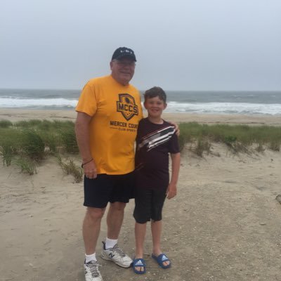 Profile Picture of David J. Burchell (@DavidJBurchell2) on Twitter