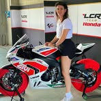 Profile Picture of Elizabeth Coxwell (@elizabeth.coxwell.2025) on Facebook