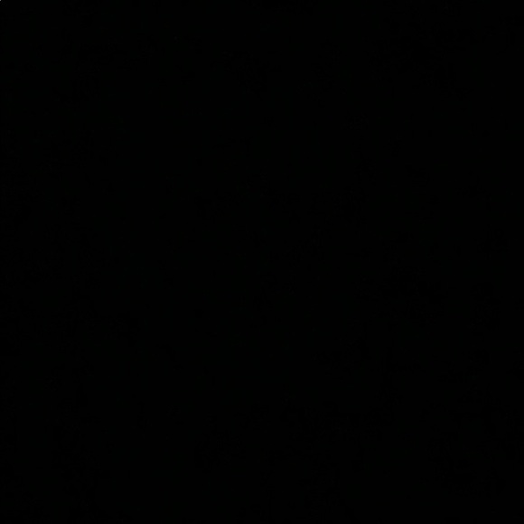 Profile Picture of Hayley Andrews (@hayley5402) on Poshmark