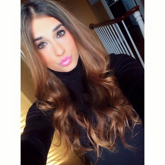 Profile Picture of Meira Superstein (@msuperstein) on Poshmark