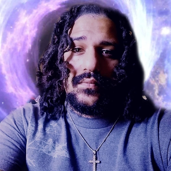 Profile Picture of Marcus Shine (@marcusshine) on Poshmark