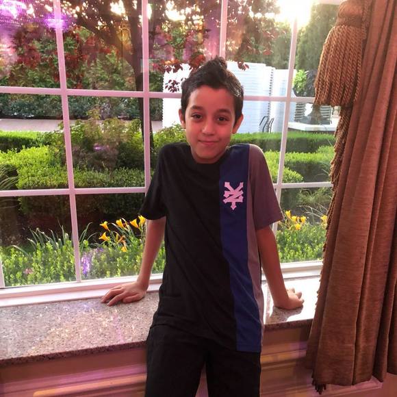 Profile Picture of Mahmoud Mohamed (@mahmoud_mohamed) on Poshmark