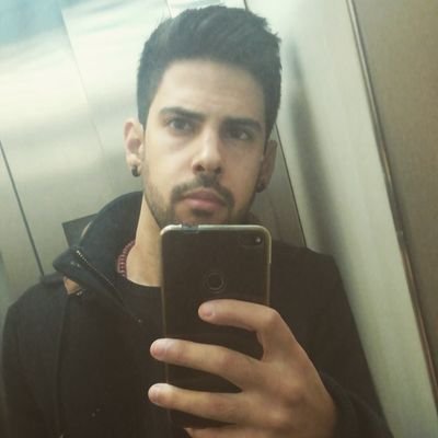 Profile Picture of Fer Estevez (@fernando10297) on Twitter