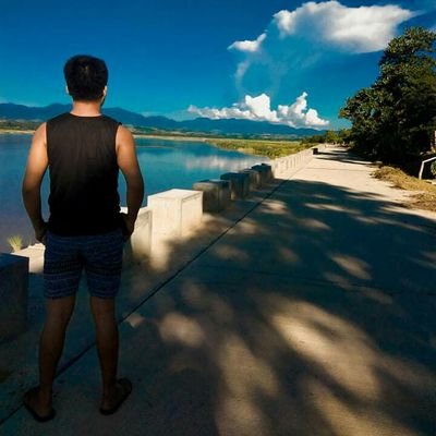 Profile Picture of S K Y (@carag_paul) on Twitter