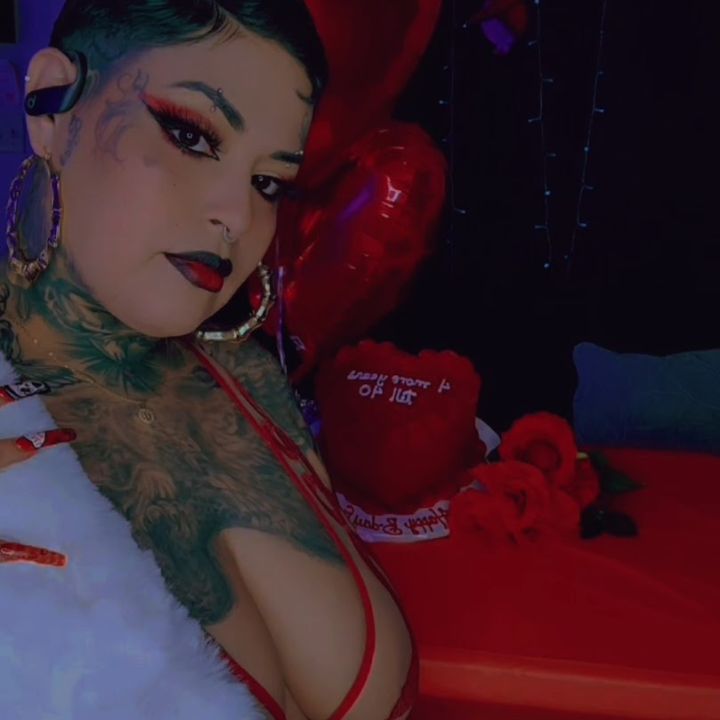 Profile Picture of Alejandra Clemente Lozoya (@ale_clozoya) on Tiktok