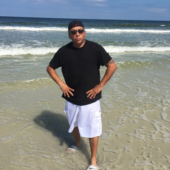 Profile Picture of Michael Brazile (@stuff727) on Poshmark