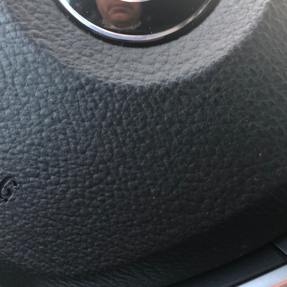 Profile Picture of Donnie Mecabe (@donnie1301) on Poshmark